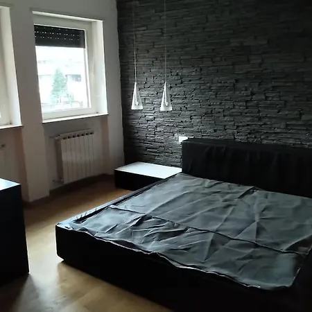 شقة Little Star غوريزيا